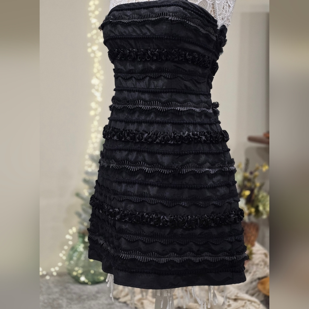 LAUNDRY By Shelli Segal Textured Ruffle Cocktail Mini Dress Sz 6 - Picture 6 of 12